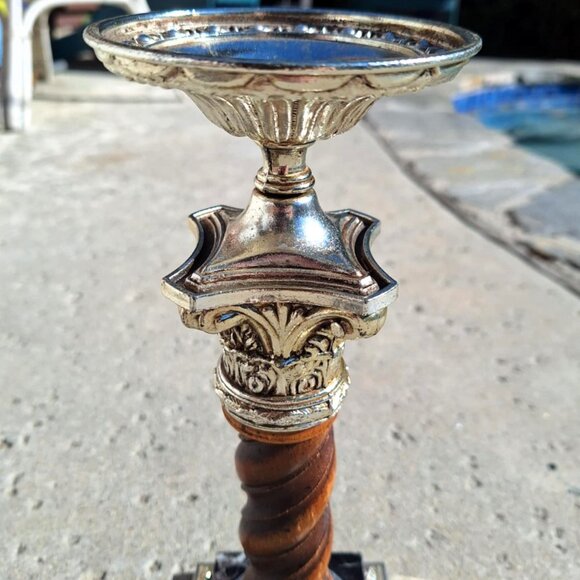 Gorgeous Vintage Dilly MFG Ornate Metal Candle Holder with Marble Base - Picture 10 of 13